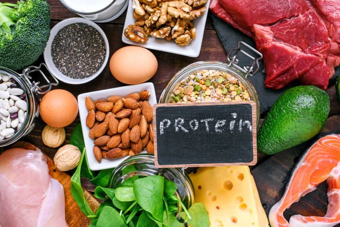 Femeile ar trebui să consume maximum 46 de grame de proteine. foto shutterstock (Arhivă)