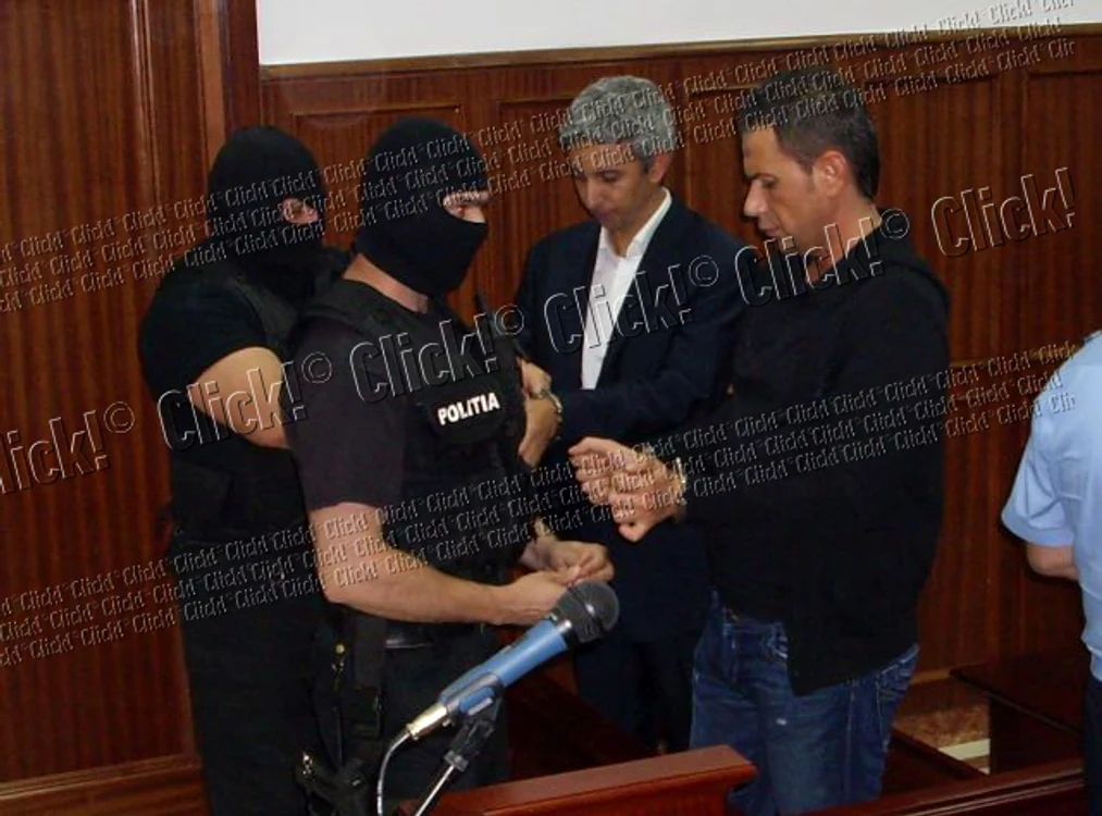 Dan Diaconescu şi Doru Pârv, în sala de judecată