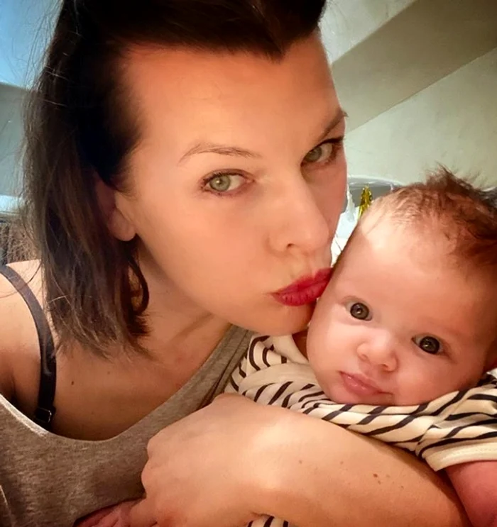 9 milla jovovich si fiica de 2 luni 3 jpg jpeg