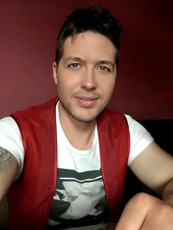 Geørge (ex-Jorge) a intrat în polemici cu fanii lui de pe Facebook