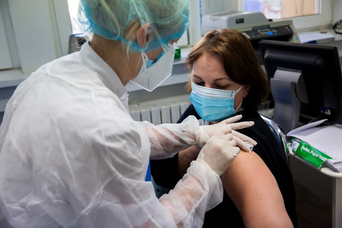 Campania de vaccinare ia avânt în RomâniaFoto: Inquam Photos