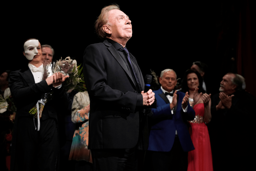 Ultimul spectacol „Fantoma de la Operă“ de pe Broadway, în memoria fiului mort al lui Andrew Lloyd Webber