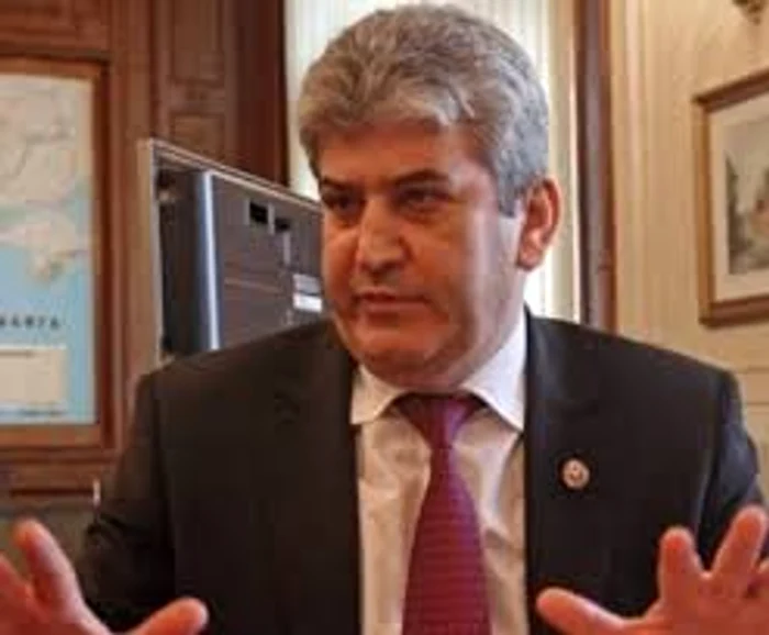 Gabriel Oprea se consideră nevinovat