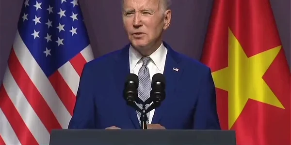 Joe Biden conferinta presa Vietnam Captura ecran Twitter jpg