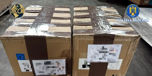 droguri in colet 01 foto DIICOT jpeg