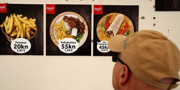 Croatia restaurant euro FOTO EPA EFE jpg