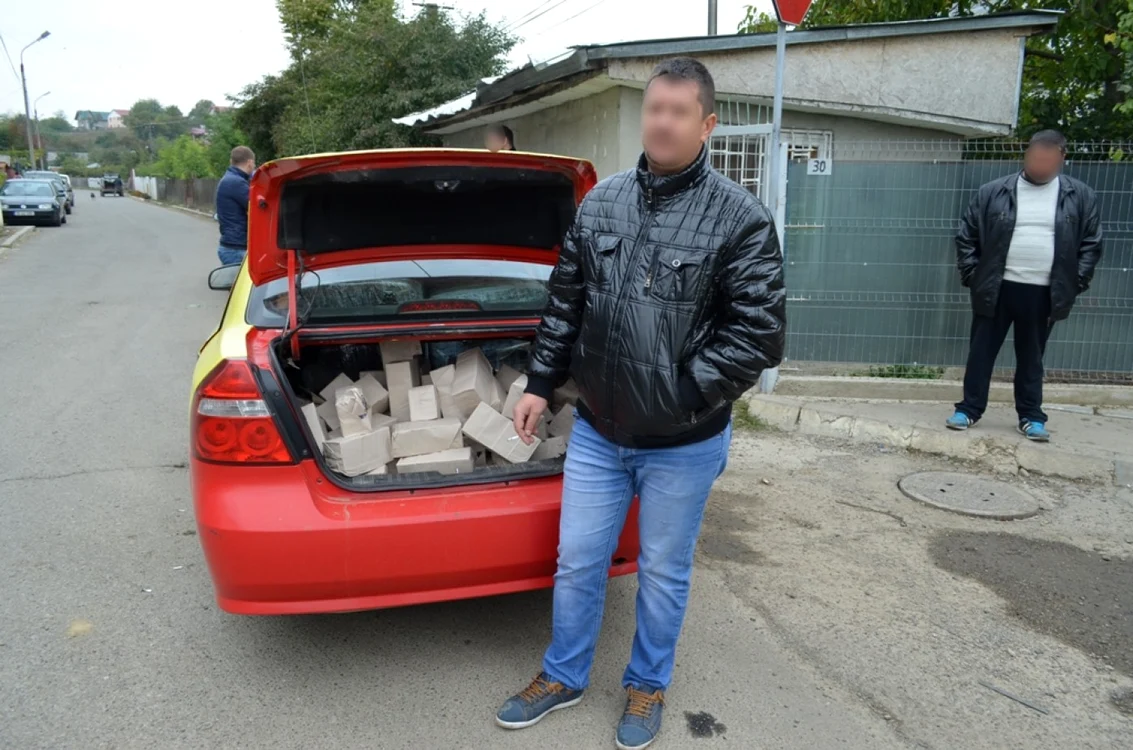 Bărbatul transporta 50 de colete în mod ilegal. Foto: STPF Galaţi