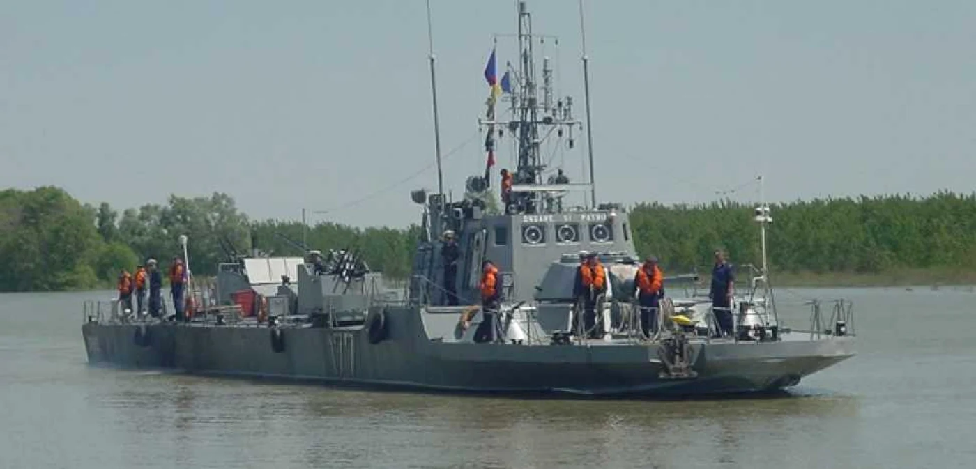 Timp de 4 zile, militarii vor efectua exerciţii pe Dunăre şi braţul Sfântu Gheorghe FOTO Forţele Navale