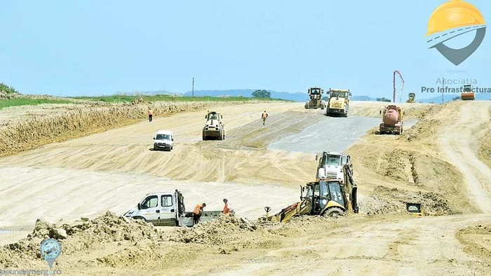 Lugoj - Deva. Loturile 2, 3 şi 4, ce au costat  aproximativ 350 de milioane de  euro, ar trebui să fie gata în 2016 