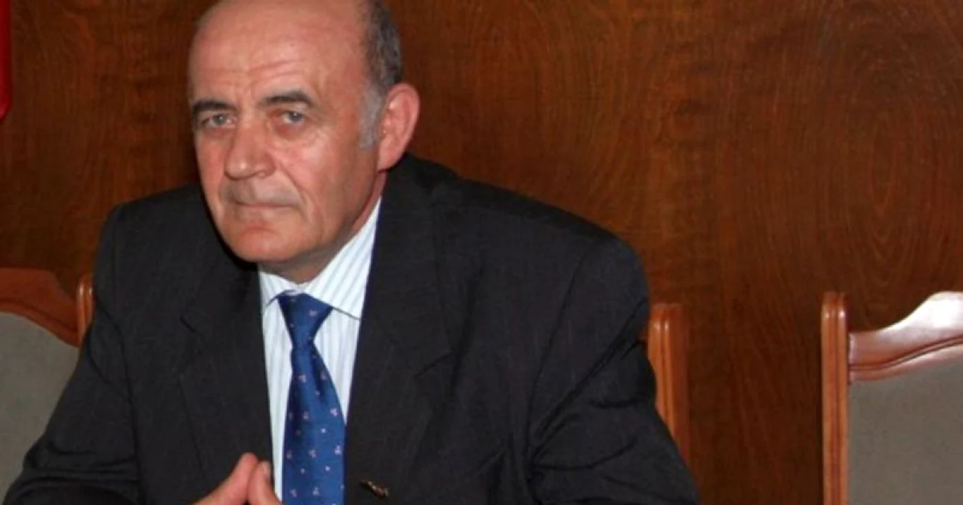Comandorul Alexandru Popa îşi povesteşte amintirile în „Ultimul zbor cu soţii Ceauşescu“. FOTO Adevărul