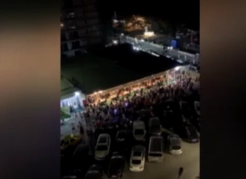 O petrecere din Mamaia a fost întreuptă de polițiștiFoto: captură video PRO TV