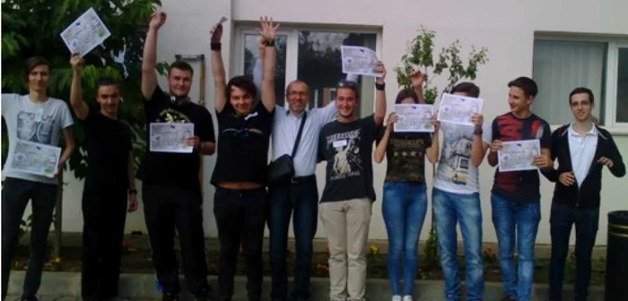 Echipa Centrului de Excelenţă pentru Robotică Focşani