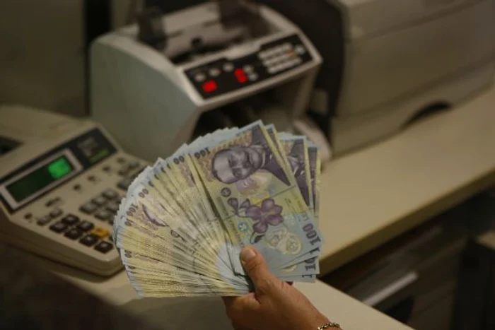 Dobânzile la un depozit de 1000 variază între 2,2% şi 4,4% pe an