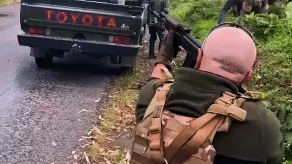 Ce îi întreba Potra pe tinerii care își doreau să devină mercenari: „Ai mai fost în vreun conflict? Știi instrucție de front, cunoști ambuscade?” | Stenograme