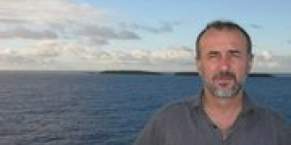 Ilie Tecuţă, tatăl minorului criminal din Bucium. Foto: Facebook