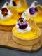 1 mini tarte cu crema de lamaie flori comestibile jpg jpeg