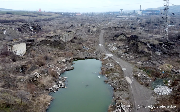 Ruinele combinatului din Hunedoara. Foto: Daniel Guță