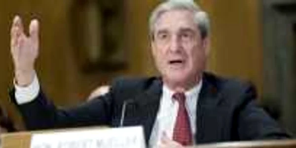 Robert Mueller este directorul FBI