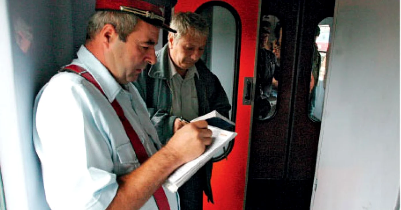 800 de oameni din cadrul CFR vor fi disponibilizaţi: Foto:Arhivă