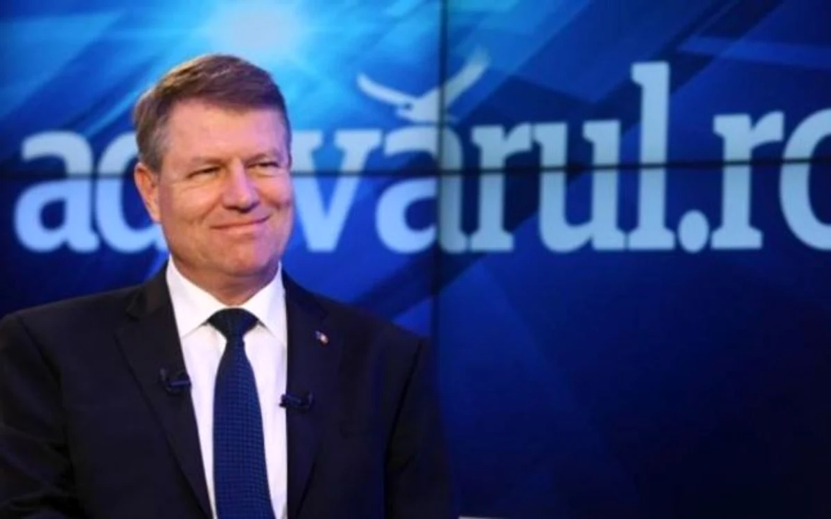 
    Preşedintele Klaus Iohannis i-a transmis premierului Viorica Dăncilă scrisoarea în care motivează de ce i-a refuzat, pentru a doua oară, pe Lia Olguţa Vasilescu şi Mircea DrăghiciFOTO: adevarul.ro  
