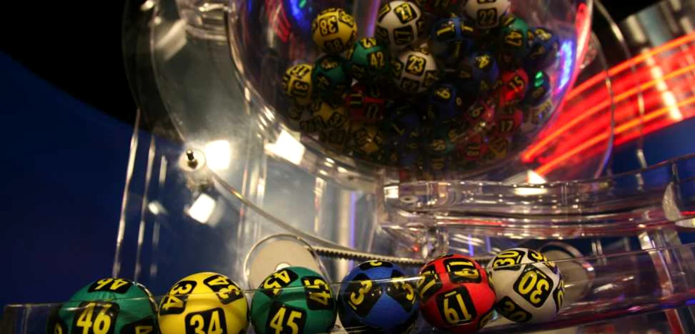 Numerele extrase duminică, 12 iulie, pentru Loto 6/49, Loto 5/40 şi Joker