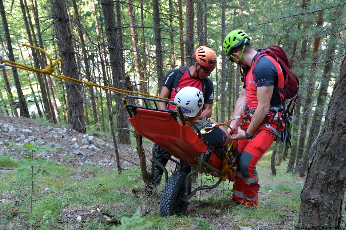 Salvamontiști în acțiune. FOTO Salvamont România
