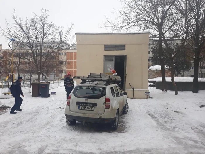 Echipele de intervenţie sunt la faţa locului