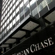 JPMorgan este una dintre băncile care explorează posibilitatea introducerii de CDO-uri pe piața finanțării comerciale