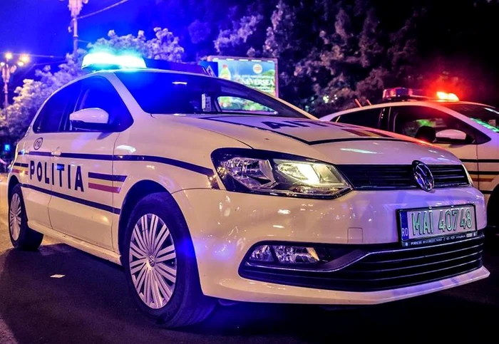 
    Poliția a intervenit pe o stradă din Sectorul 2 al Capitaleifoto: arhivă Click!  