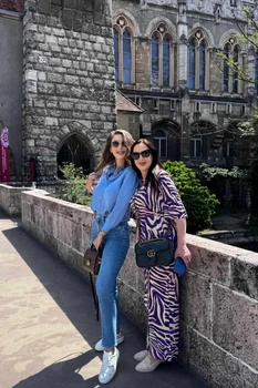 Antonela Pătruț și mama sa, de Paște. Sursă: Instagram