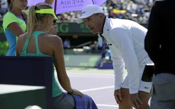 Thomas Hogstedt a dus-o pe Şarapova pe locul 1 WTA FOTO AP