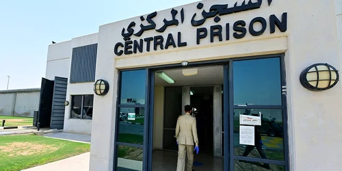 inchisoare dubai foto X dailymailuk jpg