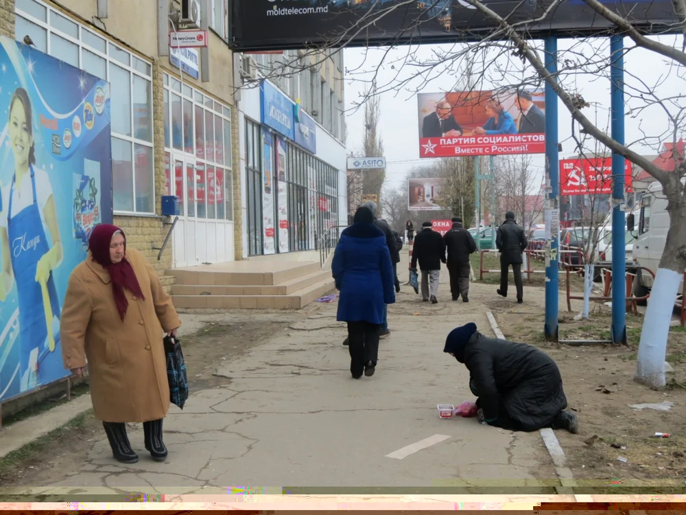 În Găgăuzia, oamenii sunt convinşi că Moldova vrea să se unească cu România şi că atunci vor fi obligaţi să vorbească limba română. FOTO Elena Dumitru
