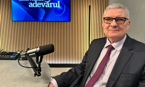 Daniel Dăianu la Interviurile Adevărul FOTO Cătălin Mănescu 7858 jpeg