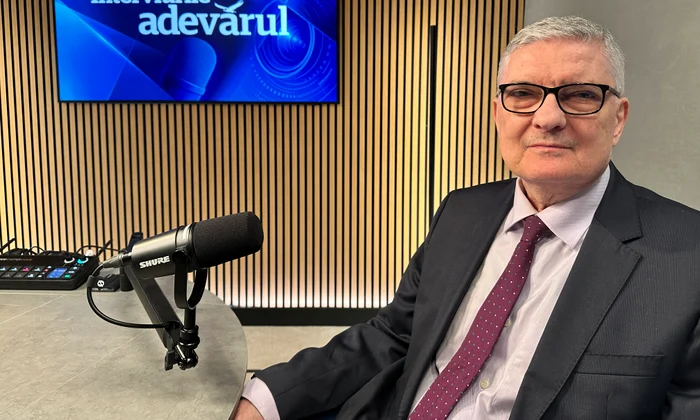 Daniel Dăianu la Interviurile Adevărul FOTO Cătălin Mănescu 7858 jpeg