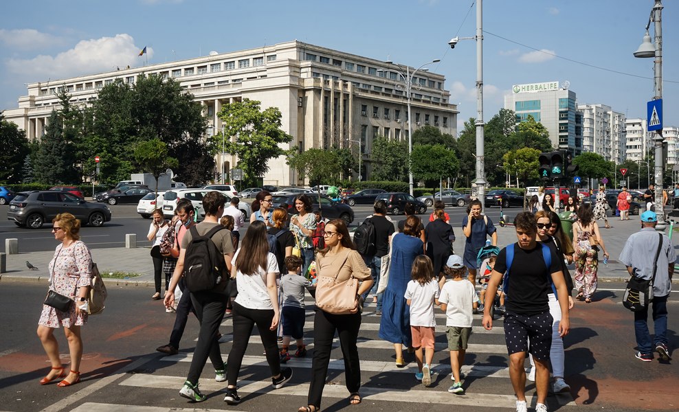 Prima zi de minivacanță de Rusalii aduce temperaturi caniculare. Cod galben de disconfort termic în mare parte a țării