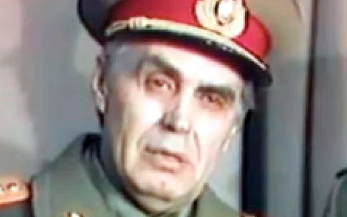 Militaru a apărut în uniformă la TVR, în 22 decembrie 1989