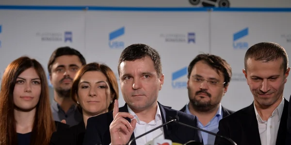 Exit poll USR - Nicuşor Dan / FOTO Mediafax Foto / Alexandru Dobre