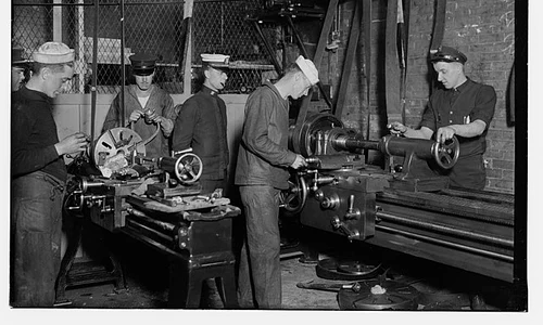 Engine lathe work LOC 25423838163 jpg