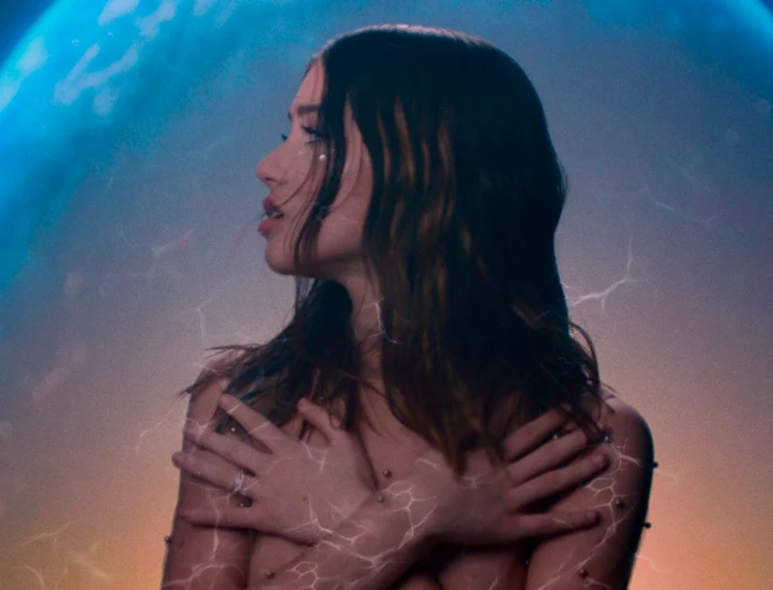 
    România a ales: Roxen ne va reprezenta la Eurovision Song Contest 2020 cu piesa „Alcohol You”   