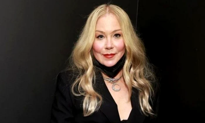 Christina Applegate jpeg