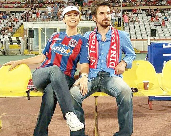 Vedeta și soțul ei nu  au timp să se plictisească