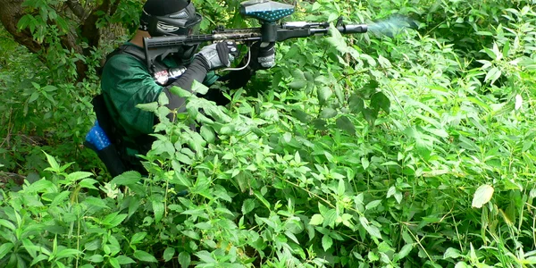 Bistriţenii pot juca paintball la Poiana Zânelor