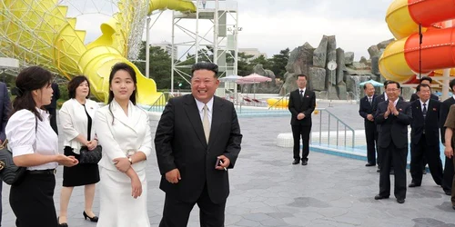 kim jong un fiica si sotia foto x jpeg