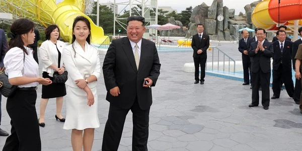 kim jong un fiica si sotia foto x jpeg