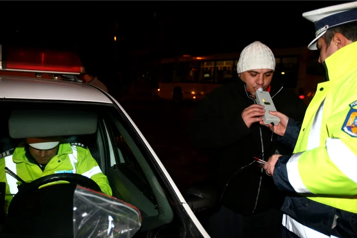Şoferii nu au scăpat de controlul poliţiştilor Foto: arhivă Adevărul