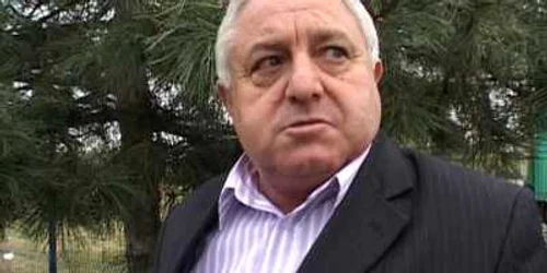 Primarul comunei dambovitene Crangurile, Dumitru Giurescu