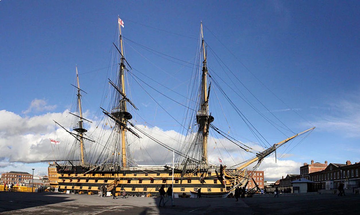800px HMSVictoryPortsmouthEngland jpg jpeg