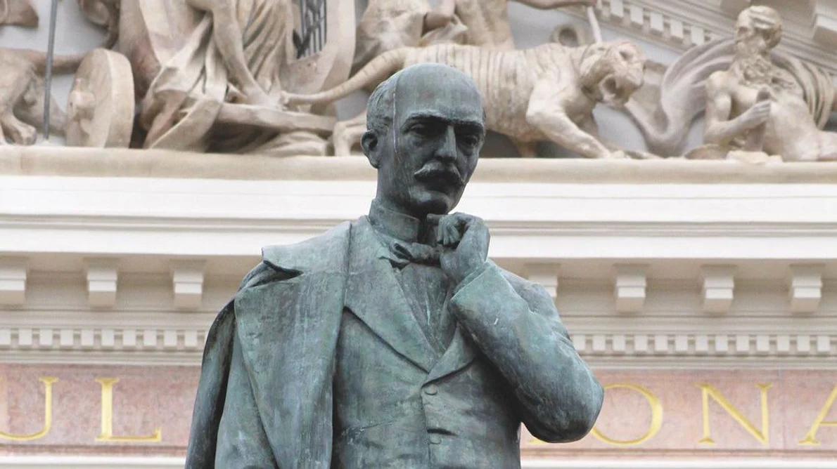 Sărbătoare naţională   dezvelirea statuii în bronz a lui Vasile Alecsandri jpeg