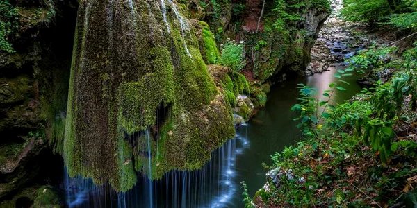 Cascada Bigăr FOTO Huffington Post